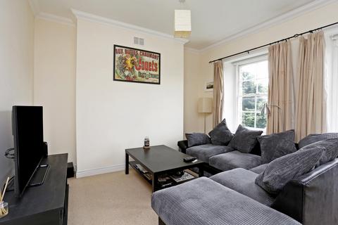 2 bedroom flat for sale, Shepherds Farm, Rickmansworth, WD3