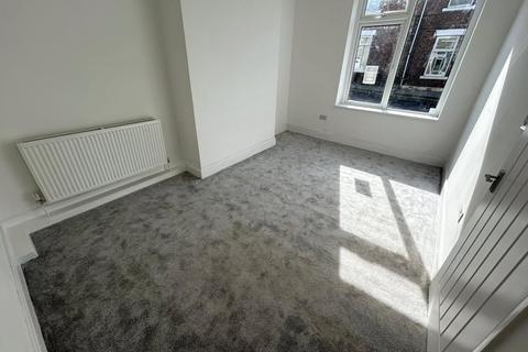 3 bedroom terraced house to rent, High Street, Eldon Lane, Bishop Auckland, Durham, DL14