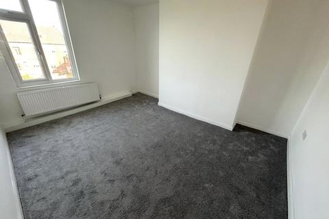 3 bedroom terraced house to rent, High Street, Eldon Lane, Bishop Auckland, Durham, DL14
