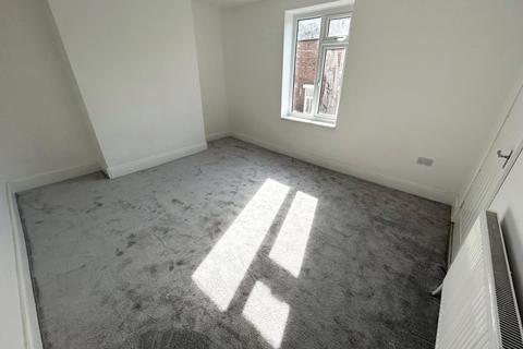 3 bedroom terraced house to rent, High Street, Eldon Lane, Bishop Auckland, Durham, DL14