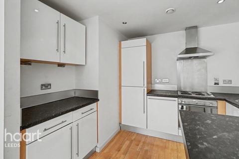 undefined, Gotts Road, LEEDS