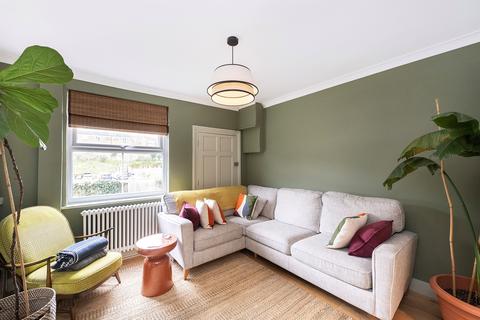 2 bedroom end of terrace house for sale, Brook Street, Tring