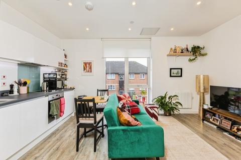 undefined, Kings Road, Reading, RG1