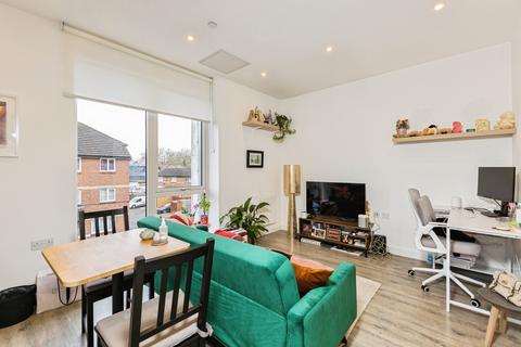 undefined, Kings Road, Reading, RG1
