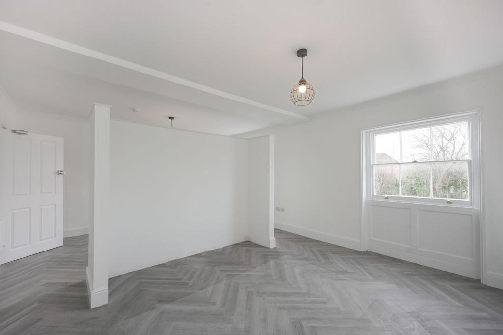 Studio Room