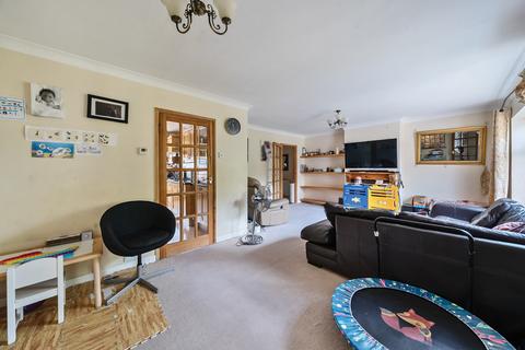 3 bedroom house for sale, Heron Close, Rickmansworth, WD3
