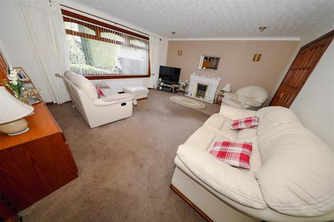 3 bedroom detached bungalow for sale, Ardoch Park, Glenrothes