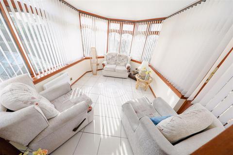 3 bedroom detached bungalow for sale, Ardoch Park, Glenrothes