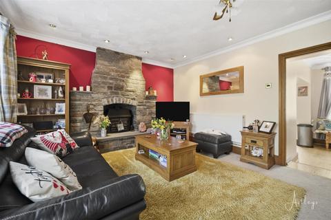 3 bedroom terraced house for sale, Heol Y Graig, Cwmgwrach, Neath