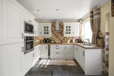 3 bedroom terraced house for sale, Heol Y Graig, Cwmgwrach, Neath