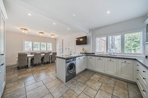 undefined, Chorleywood Road, Rickmansworth, WD3