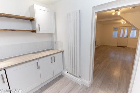 3 bedroom semi-detached house for sale, St. Johns Road, Haywards Heath, RH16