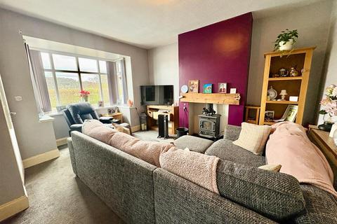 2 bedroom semi-detached house for sale, Lower Edge Road, Lower Edge, Elland