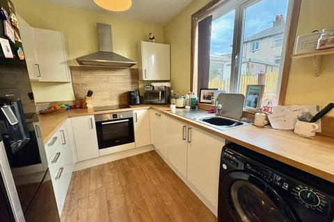 2 bedroom semi-detached house for sale, Lower Edge Road, Lower Edge, Elland