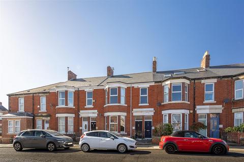 3 bedroom flat for sale, Addycombe Terrace, Heaton, Newcastle upon Tyne