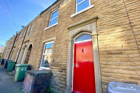 Trevelyan Street, Moldgreen, Huddersfield