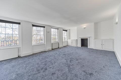 2 bedroom flat to rent, The Pavement, Clapham, London, SW4