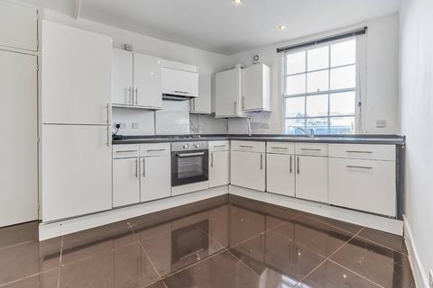 2 bedroom flat to rent, The Pavement, Clapham, London, SW4