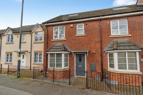 4 bedroom semi-detached house for sale, The Green, Wednesbury, West Midlands, WS10