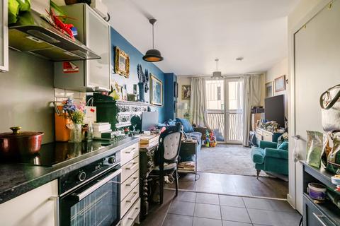 1 bedroom apartment for sale, Woods House, 7 Gatliff Road, London, SW1W