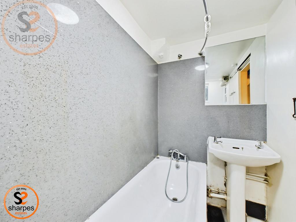 Cc2e08e5-listing 850034 0008 56a26d3b