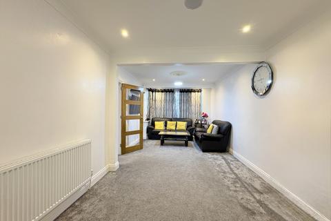 undefined, Penbury Road, Southall, Middlesex, UB2