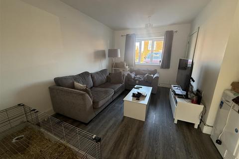 undefined, Skylark Drive, Burton-On-Trent DE14