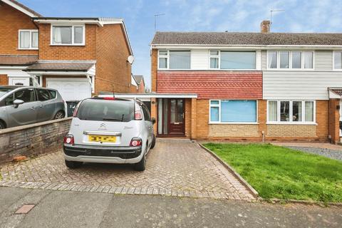 3 bedroom terraced house for sale, Arundel Road, Wordsley, Stourbridge