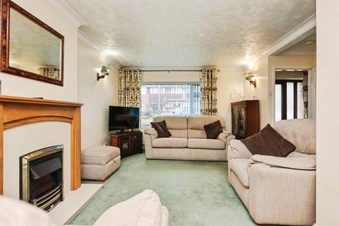 3 bedroom terraced house for sale, Arundel Road, Wordsley, Stourbridge