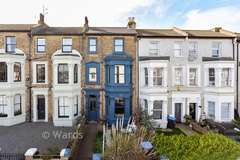4 bedroom terraced house for sale, Sweyn Road, Margate CT9