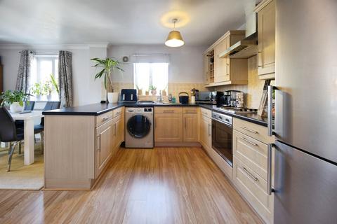 undefined, Swaffer Way, Ashford