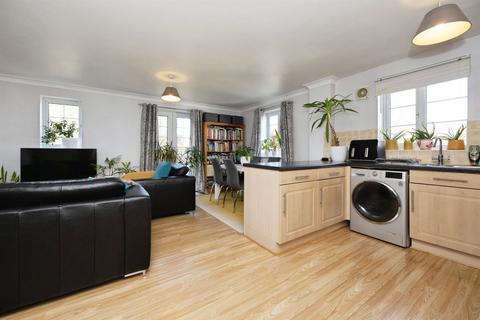 undefined, Swaffer Way, Ashford