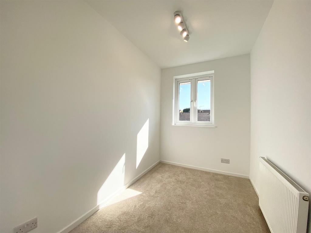 Bedroom 3.jpg