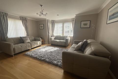 4 bedroom detached house for sale, Hen Felin, Ammanford SA18