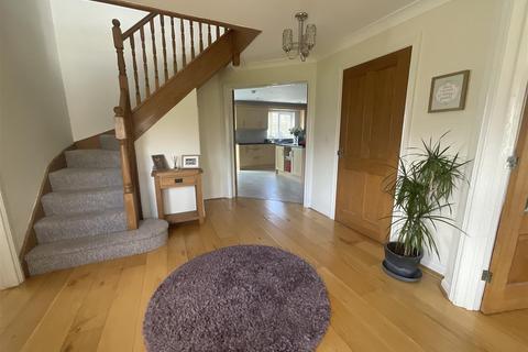 4 bedroom detached house for sale, Hen Felin, Ammanford SA18