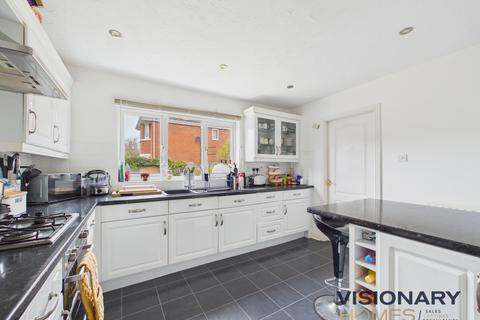 undefined, 18 Two Oaks Avenue, Burntwood