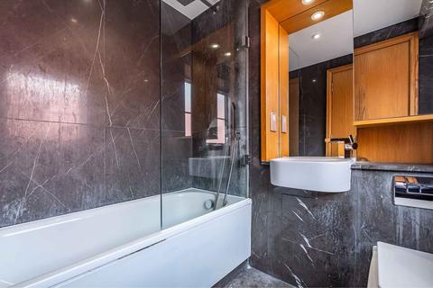 3 bedroom flat for sale, Lisson Grove, London, NW1