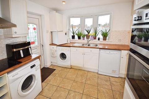 3 bedroom detached bungalow for sale, Sea Road, Chapel St Leonards PE24