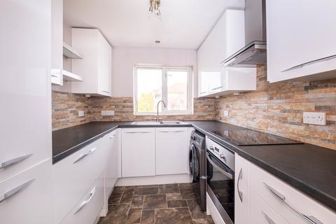 undefined, Varsity Drive, Twickenham, TW1