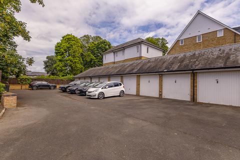 undefined, Manor Road, Teddington, TW11