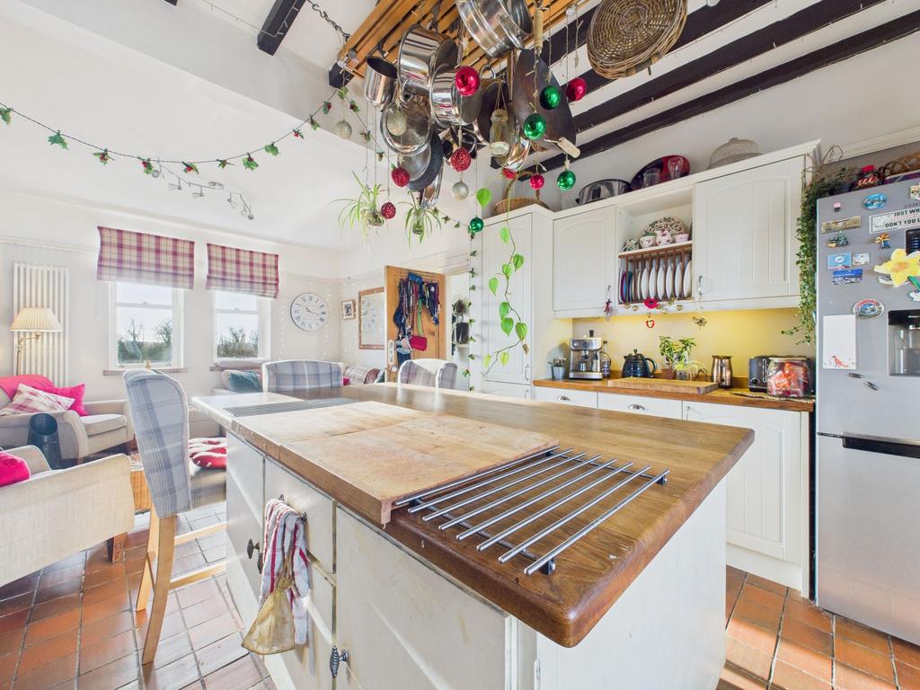Kitchen/Lounge