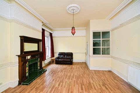 1 bedroom flat for sale, Dyke Road Avenue, Brighton