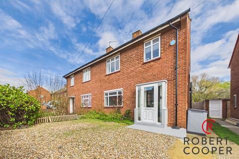 3 bedroom semi-detached house to rent, Castleton Road, Eastcote, HA4