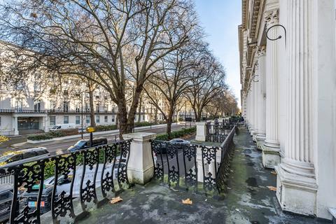2 bedroom flat for sale, Westbourne Terrace, London, W2