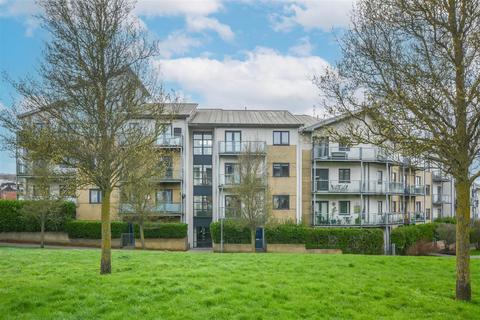 Rollason Way, Brentwood