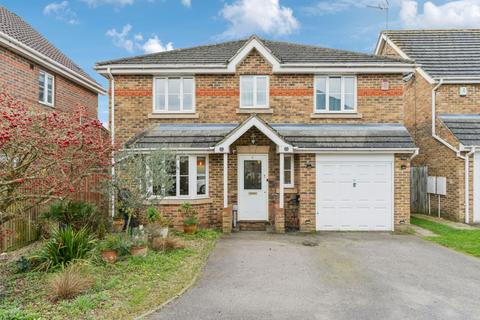 4 bedroom detached house for sale, Silk Mill Road, Redbourn, AL3
