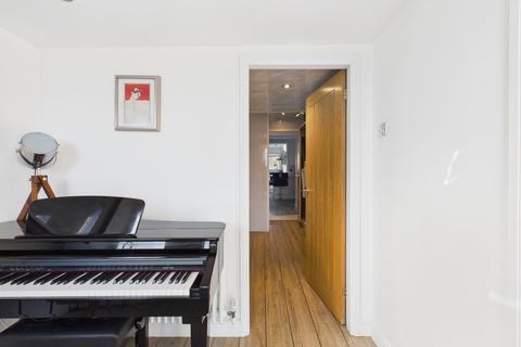 undefined, REID CLOSE, DENTON, MANCHESTER, M34 7QH