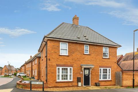 3 bedroom detached house for sale, Honey Quest, Stewartby, BEDFORD