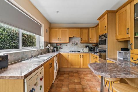 undefined, Ampthill Road, Shefford, SG17