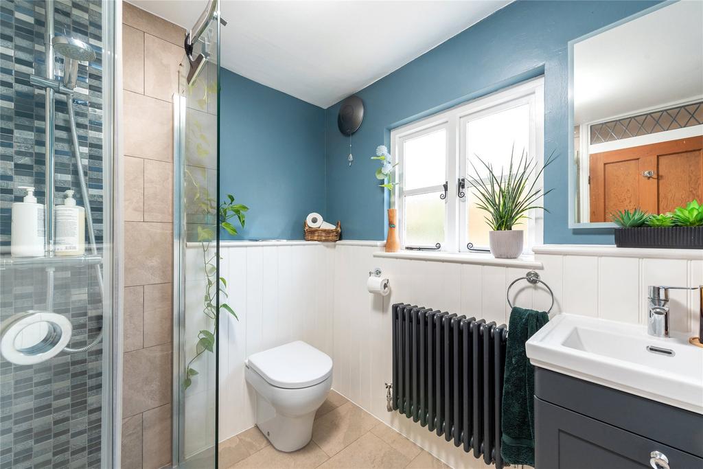 Cloak/Shower Rm